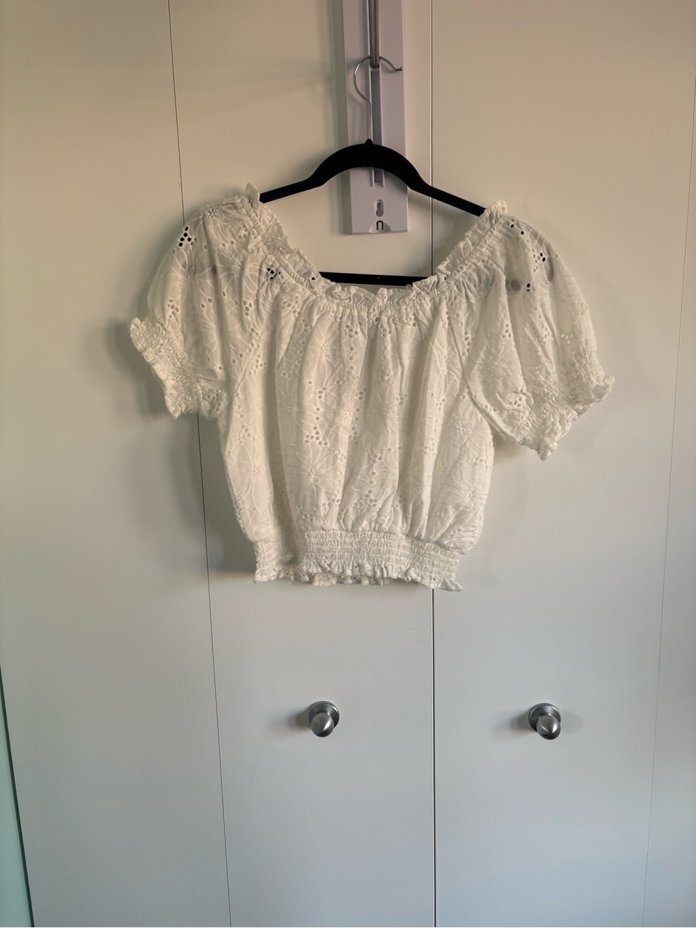 SO White Eyelet Off-the-Shoulder Crop Top